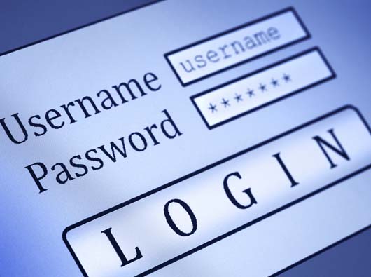 热烈庆祝深圳蓝狮在线签约宏兆集团打造集团网站建设